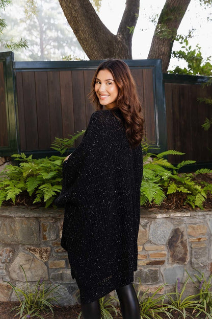 Black Cozy Chunky Ribbed Knit Pocket Ruana