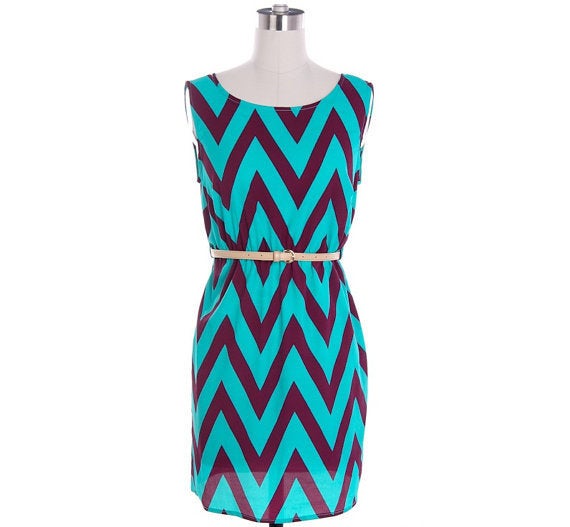 Feather Lightweight Dress with Chevron Pattern