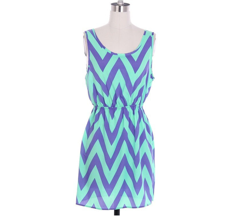 Chevron Pattern Lightweight Dress